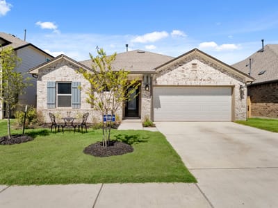 Property photo 2 at 230 Coleto TRL - 3 bed 2 bath home