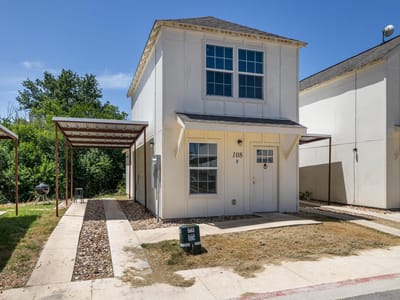 Living area at 230 Debus Dr Unit #108 B - 2 bed 2 bath home