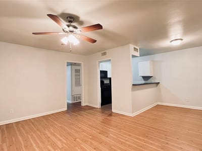 Photo 2 of 11 at 2301 Ohlen RD Unit #109 - 3 bed 2 bath home
