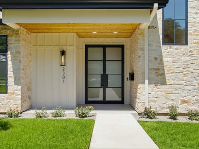 Property photo 3 at 2301 Westworth CIR - 5 bed 4 bath home