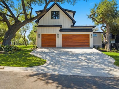 Property photo 4 at 2301 Westworth CIR - 5 bed 4 bath home