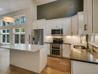 Property photo 5 at 2302 Quanah Parker TRL - 4 bed 3 bath home