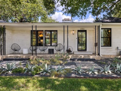 Property photo 3 at 2304 Greenlee DR - 3 bed 3 bath home