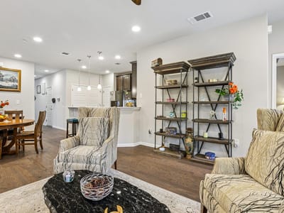 Property photo 5 at 2304 S Lakeline BLVD Unit #273 - 3 bed 2 bath home