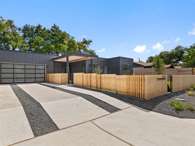 Primary bedroom at 2305 Southern Oaks Dr - 4 bed 3 bath home