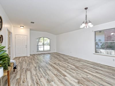Living area - 2305 Vernell WAY Living area at 2305 Vernell WAY - 4 bed 2 bath home