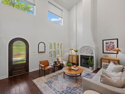 Property photo 2 at 2307 Alta Vista Ave - 4 bed 4 bath home