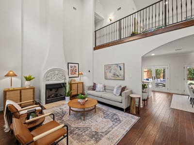 Property photo 3 at 2307 Alta Vista Ave - 4 bed 4 bath home