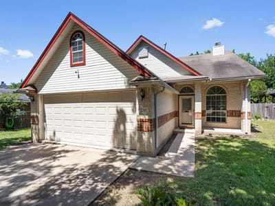 Primary bedroom at 2307 Davis ST - 3 bed 2 bath home
