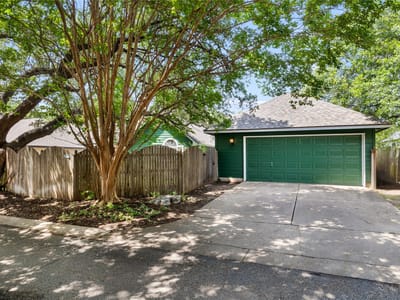 Primary bedroom at 231 Westbury LN - 3 bed 2 bath home