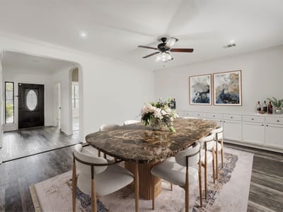 Property photo 4 at 2310 McKendrick DR - 5 bed 3 bath home