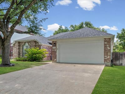 Kitchen at 2312 Mockingbird DR - 4 bed 2 bath home