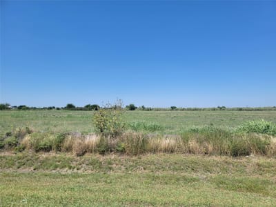Property photo 5 at 2315 Limmer LOOP - Maldonado, Hutto, TX