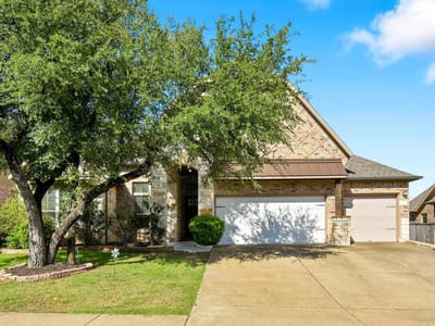 Living area at 2325 Blended Tree Ranch DR - 5 bed 3 bath home