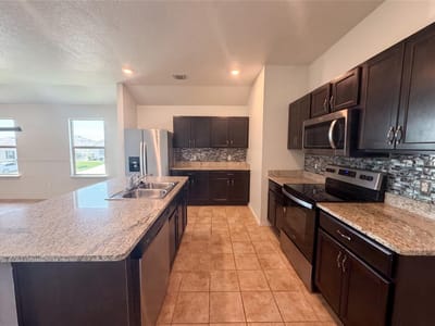 Property photo 2 at 233 Atwood LOOP - 4 bed 2 bath home