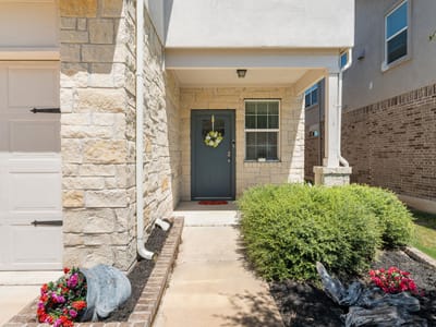 Property photo 2 at 233 Frederick DR - 4 bed 2 bath home