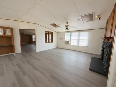 Property photo 3 at 235 Cedar Creek CIR - 3 bed 2 bath home