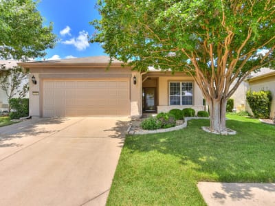 Living area at 235 Monument Hill TRL - 3 bed 2 bath home