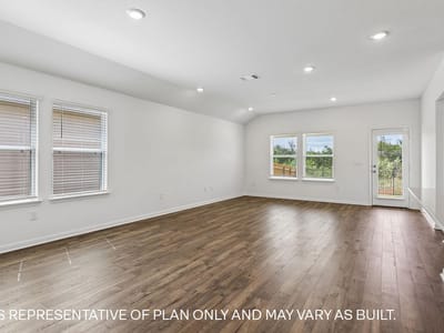 Property photo 4 at 235 Mustang Lake CIR - 3 bed 2 bath home