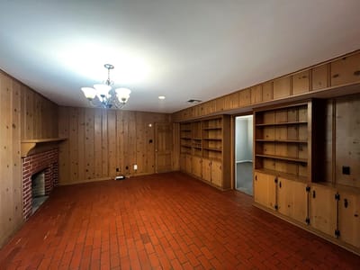 Kitchen at 235 W Lower Line ST - 3 bed 2 bath home