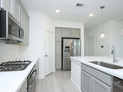 Photo 3 of 18 at 237 Arrowhead Mound RD - 4 bed 3 bath home