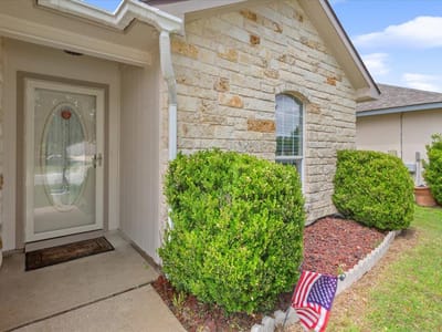 Primary bedroom at 237 Moonstone Dr - 3 bed 2 bath home