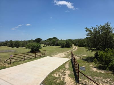Primary bedroom at 237 Oak Glen LN - Miller Crk Ranch Ph 4, Briggs, TX