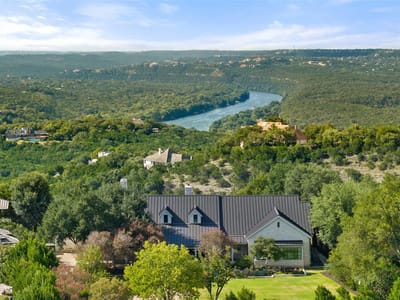 Property photo 2 at 24 Cousteau LN - 6 bed 6 bath home