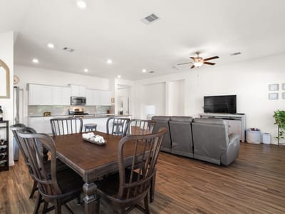 Property photo 3 at 240 Prato PL - 4 bed 3 bath home