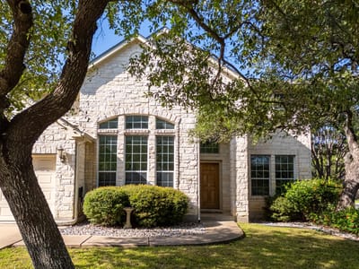 Primary bedroom at 2400 Century Park BLVD - 5 bed 3 bath home