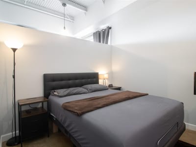 Property photo 4 at 2401 E 6th ST Unit #6100 - 1 bed 1 bath home