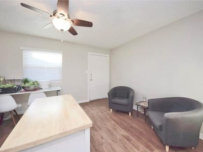 Living area at 2401 Manor RD Unit #132A - 1 bed 1 bath home