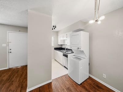 Photo 5 of 21 at 2401 Manor RD Unit #222 - 2 bed 1 bath home