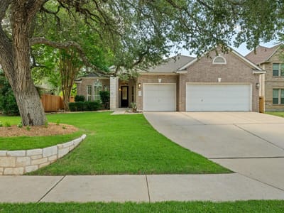 Living area at 2403 Dartford BND - 4 bed 3 bath home