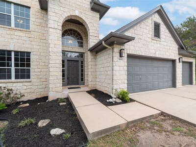 Kitchen at 2405 Narrow Valley Dr - 4 bed 3 bath home