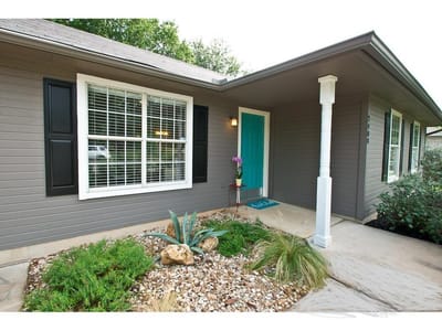Photo 3 of 24 at 2408 Berkeley Ave - 3 bed 1 bath home
