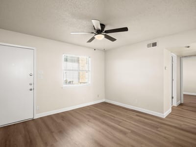 Living area at 2408 Longview St Unit #112 - 2 bed 1 bath home