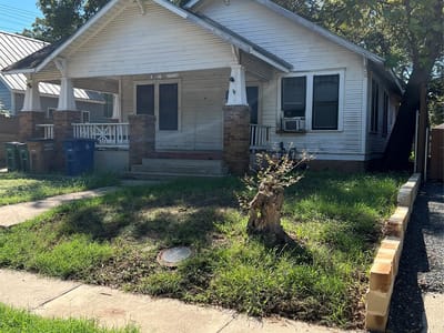 Property photo 2 at 2409 Willow ST - 3 bed 2 bath home