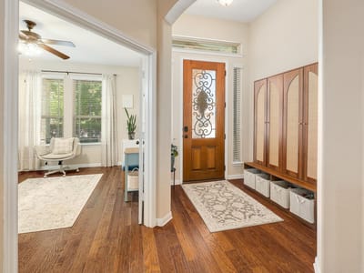 Property photo 4 at 2412 Leonards PASS - 3 bed 2 bath home