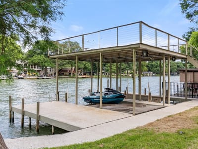 Property photo 2 at 2419 Terminal Loop RD - 4 bed 4 bath home
