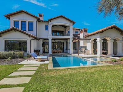 Living area at 242 La Serena Loop - 4 bed 4 bath home