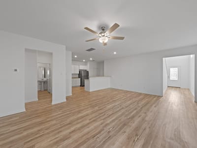 Property photo 3 at 242 Myrtle Oak DR - 5 bed 3 bath home