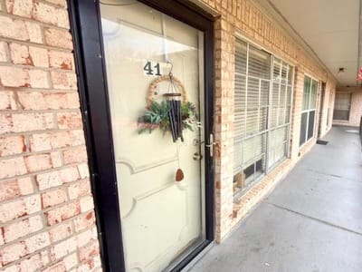 Living area at 2425 Ashdale DR Unit #41 - 2 bed 2 bath home