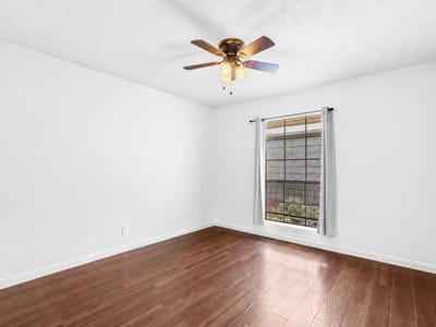 Photo 4 of 28 at 2425 Ashdale DR Unit #92 - 2 bed 2 bath home