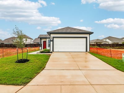 Photo 4 of 33 at 2427 Rambo DR - 3 bed 2 bath home