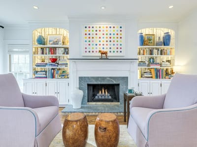 Living area at 2428 Jarratt Ave - 4 bed 3 bath home