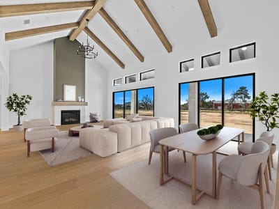 Living area at 2429 Lineage LN - 5 bed 5 bath home