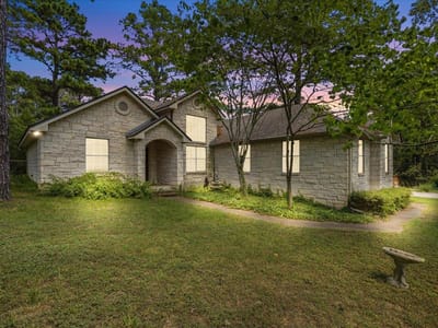 Property photo 2 at 243 Pine View LOOP - 3 bed 2 bath home