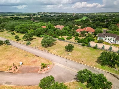 Living area at 2432 Bruin DR Unit #35 - Ascensions/Lk Travis Condos, Spicewood, TX