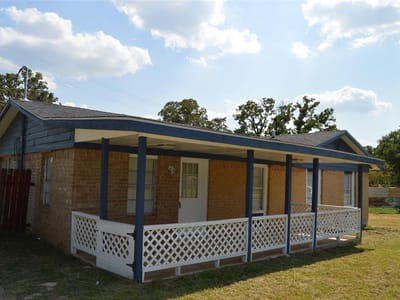 Primary bedroom at 245 Flaming Oak Dr - 3 bed 1 bath home